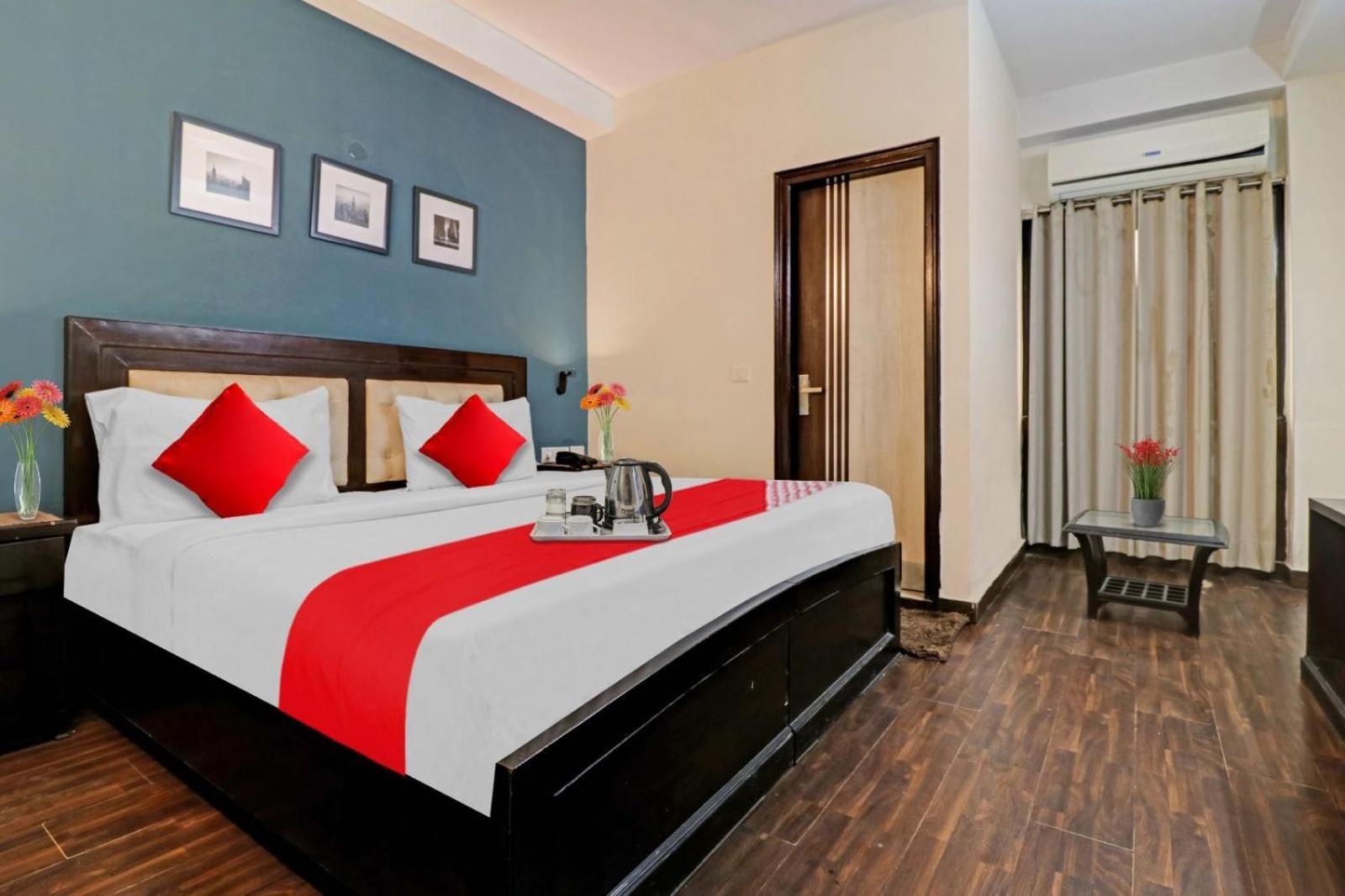 Hotel O Torento Residency Делі Екстер'єр фото